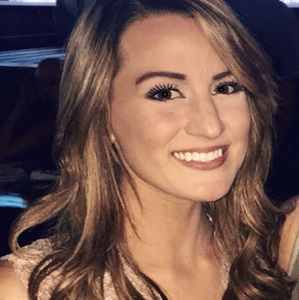 Meet your Posher, Alicia